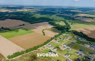 Dom w zabudowie bliźniaczej o pow. 172m2 z tarasem i dużym ogrodem- Strzelinko