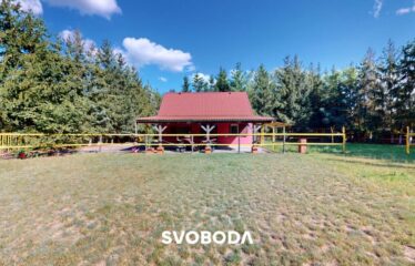 Przestronny dom wolnostojący z garażem – idealny dla dużej rodziny lub pod działalność turystyczną – Różanki