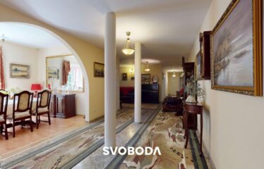 Przestronny dom wolnostojący z garażem – idealny dla dużej rodziny lub pod działalność turystyczną – Różanki