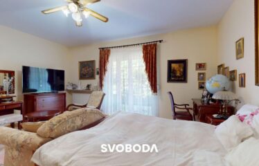 Przestronny dom wolnostojący z garażem – idealny dla dużej rodziny lub pod działalność turystyczną – Różanki