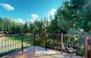 Przestronny dom wolnostojący z garażem – idealny dla dużej rodziny lub pod działalność turystyczną – Różanki