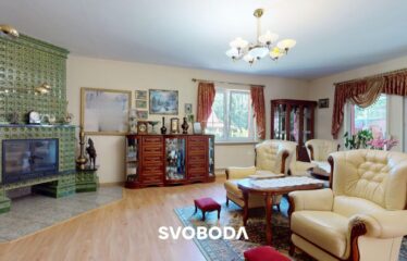 Przestronny dom wolnostojący z garażem – idealny dla dużej rodziny lub pod działalność turystyczną – Różanki