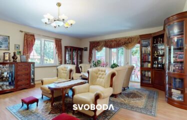 Przestronny dom wolnostojący z garażem – idealny dla dużej rodziny lub pod działalność turystyczną – Różanki