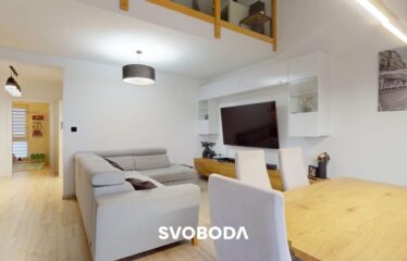 Trzypokojowe mieszkanie z antresolą, tarasem i miejscem parkingowym – Słupsk