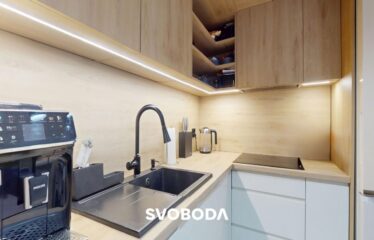 Trzypokojowe mieszkanie z antresolą, tarasem i miejscem parkingowym – Słupsk